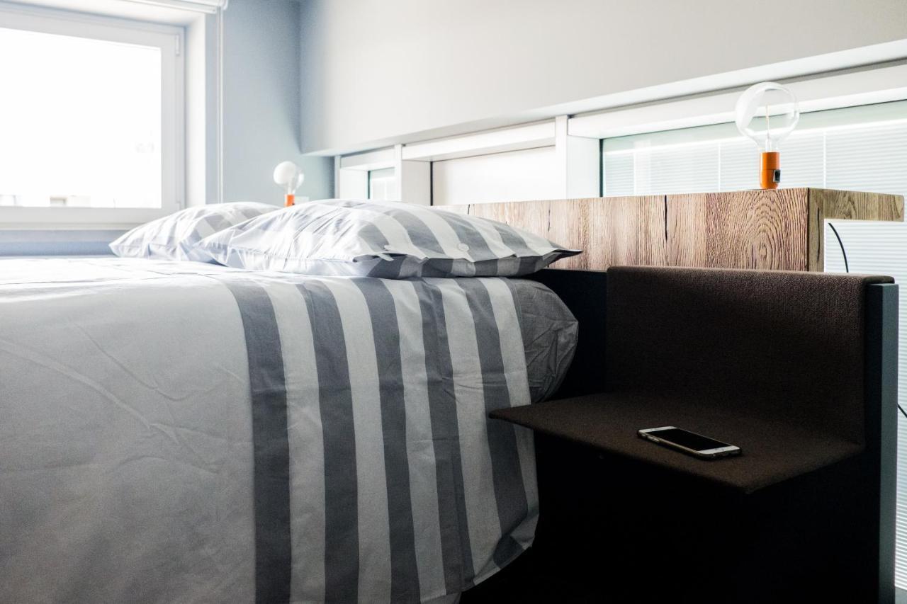 Grey Loft Apartment *